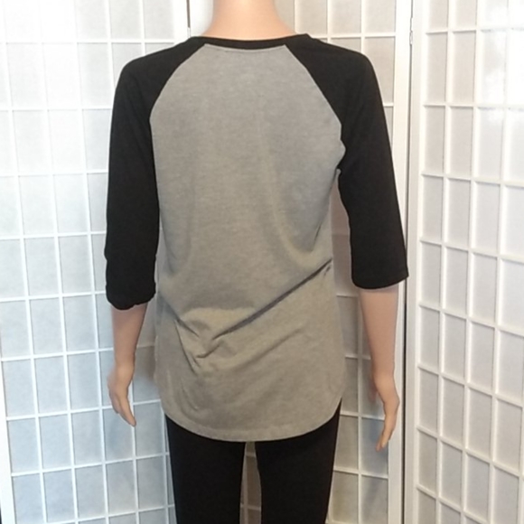 Athletic Works Workout T-Shirt – Black/Grey – Short Sleeve - Picture 4 of 6